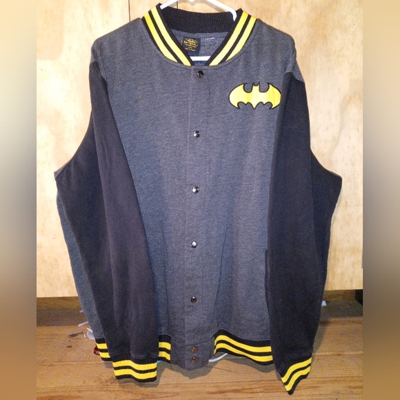 Batman Button Jacket - Picture 1 of 5